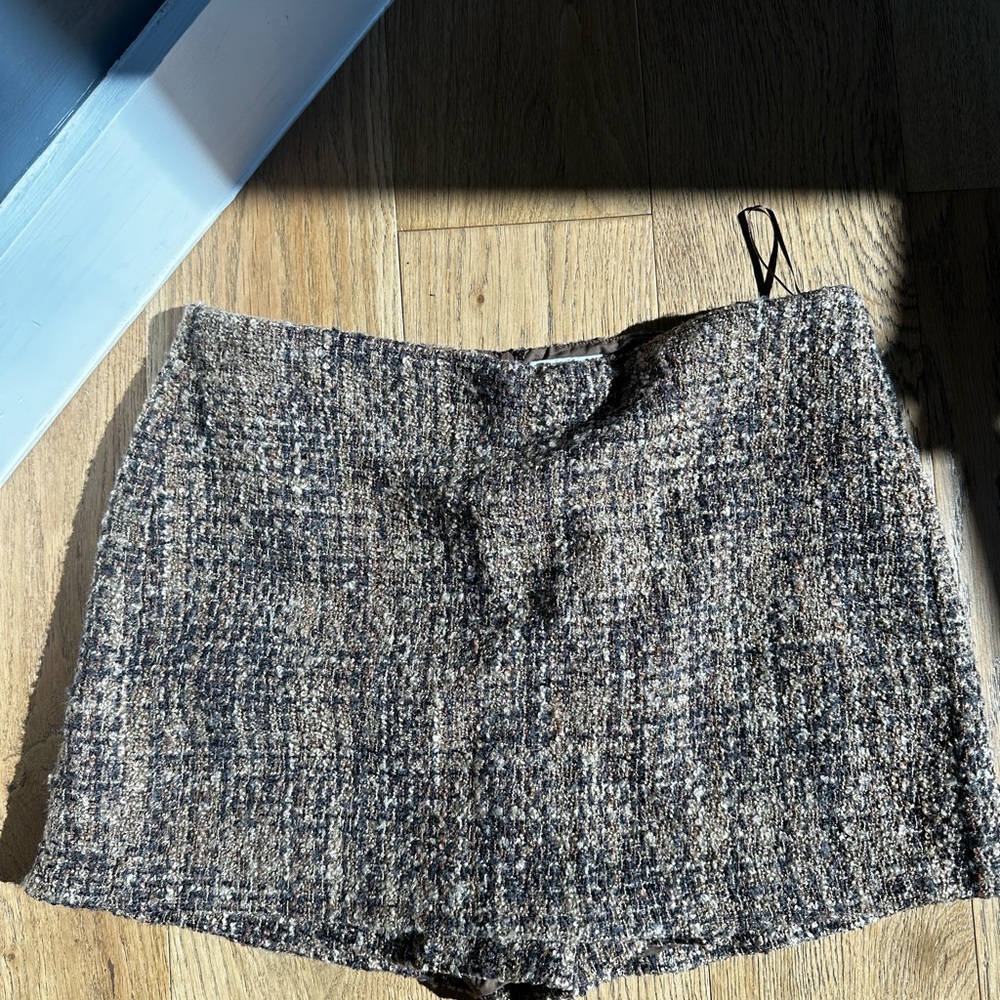 Lucy Paris Black and Brown Mini Skirt